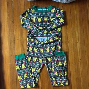Hanna Andersson Kids Pajama Set - Green and Yellow Pikachu Design